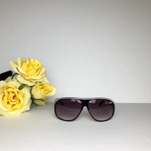 Accessories - Women Sunglasses
